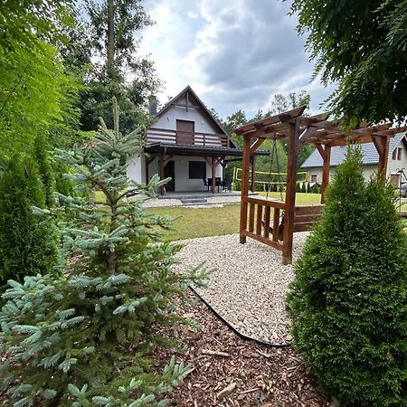 Willa Pod Debami Domek Nad Zalewem Chancza Z Balia Na Wylacznosc Rakow  Exterior foto